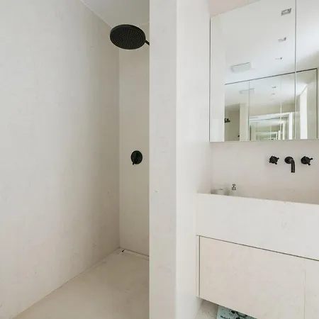 Old Town Szafarnia & By Renters Апартаменты