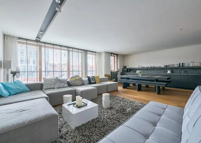 Old Town Szafarnia & By Renters Apartmán *