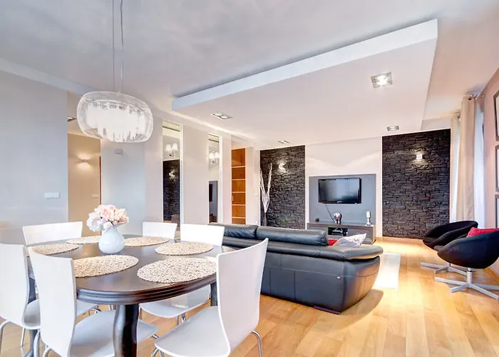 Old Town Szafarnia & By Renters Apartment Gdansk